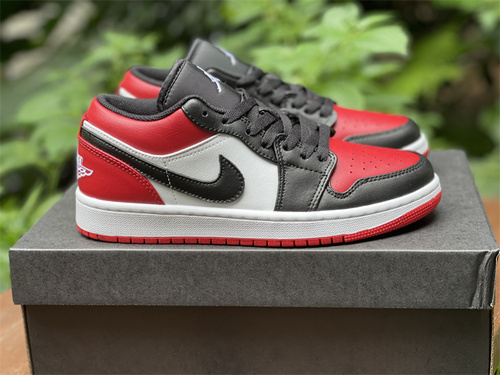 Original version_ AJ1 LOW low-top_ red toe_ the item number 553558 612. full code shipment 36--46-514f1881